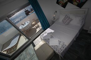 Larimar Boutique Hotel