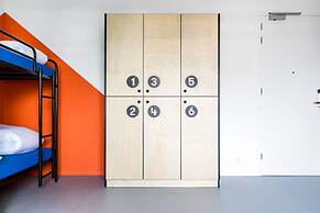 Via Amsterdam - Hostel