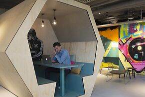 Via Amsterdam - Hostel
