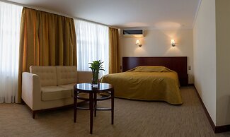 Hotel Russia