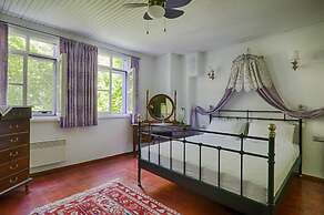 Amaranda Ada Evi - Adults Only