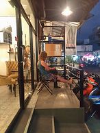 WE Pakchong Hostel