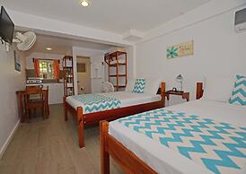 Placencia Villas