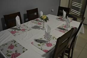 Thembisi Guesthouse