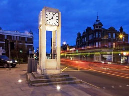 TravelStop #London-Ealing