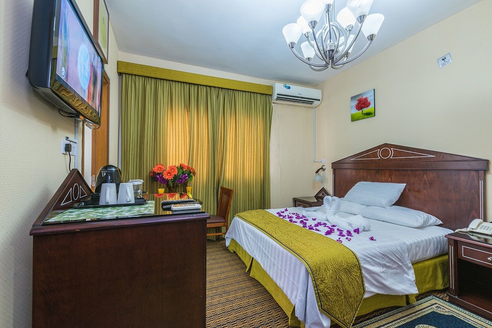 Victoria Hotel