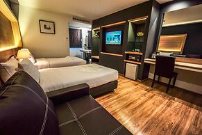 The Three Hat Yai