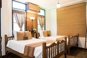 The Khom Chiang Mai