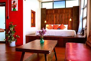 The Khom Chiang Mai