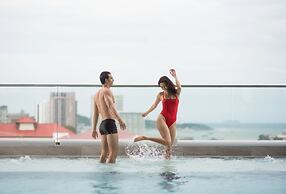 Brighton Grand Hotel & Convention Pattaya