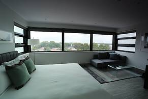 The Branksome Hotel And Residences