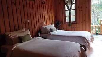 Hillock Villa