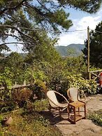 Hillock Villa