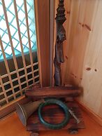The Hanok