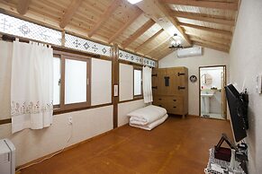 The Hanok