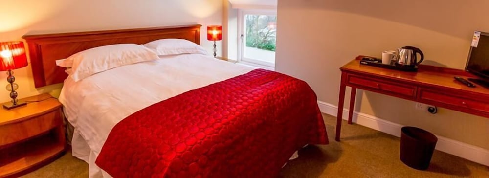 The Black Swan Inn