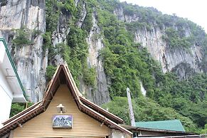 Cliffside Cottages