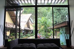 Cliffside Cottages