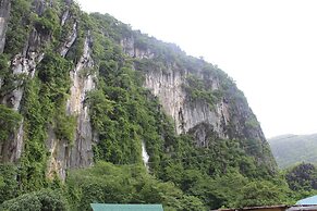 Cliffside Cottages