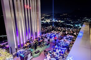 Oakwood hotel & Residence Sri Racha