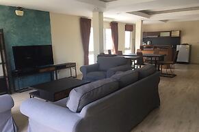 Arcadia Maephim Serviced Apartment