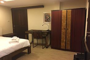 Arcadia Maephim Serviced Apartment