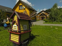 Hotel and restaurant complex Skolmo
