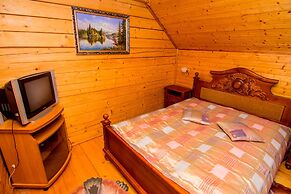 Hotel and restaurant complex Skolmo