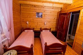Hotel and restaurant complex Skolmo
