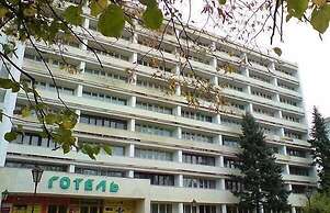 Tourist Hotel