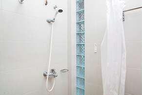 RedDoorz Plus near Dago Pakar