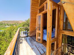 Wag Hill Lodge