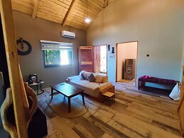 Wag Hill Lodge
