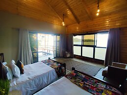 Wag Hill Lodge