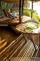 H12 Delta Dunes Lodge