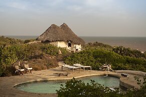 H12 Delta Dunes Lodge