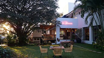 La Provence Restaurant & Boutique Hotel