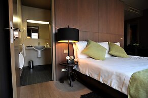 Flanders Hotel