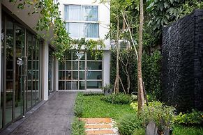 9 Suite Luxury Boutique Hotel