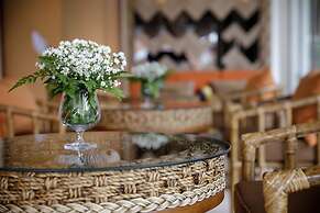 9 Suite Luxury Boutique Hotel