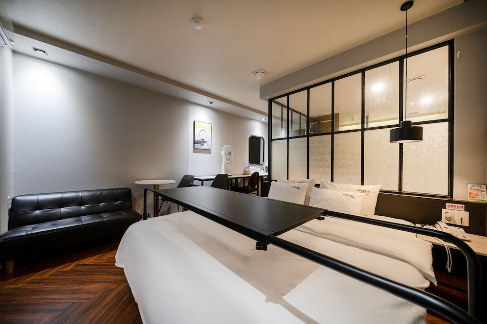 2 Heaven Hotel Seogu