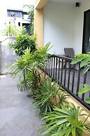B Happy Resort