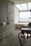 Chill Chill House