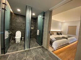 Chill Chill House