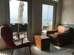 Chill Chill House