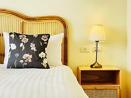 Spoondrift Hostal
