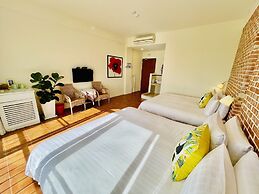 Spoondrift Hostal