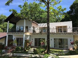Le Forest Resort