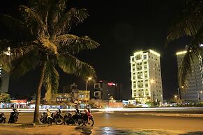 Tuyet Son Hotel