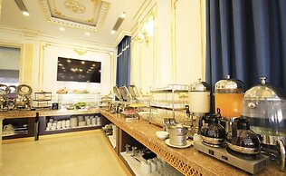 Tuyet Son Hotel